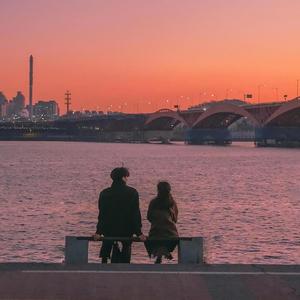 新疆男男XX呻吟XXgVGay
